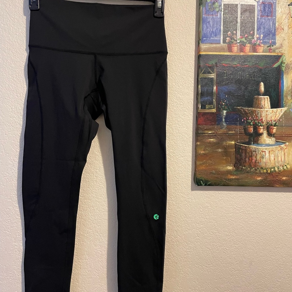 Ethika High Waisted Workout tights NWOT Size Medium